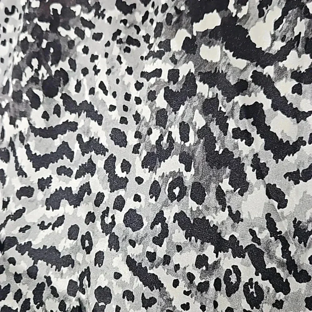 Jaclyn Smith Animal Print Pajama Silky Blouse‎ Black White Gray Women's Medium